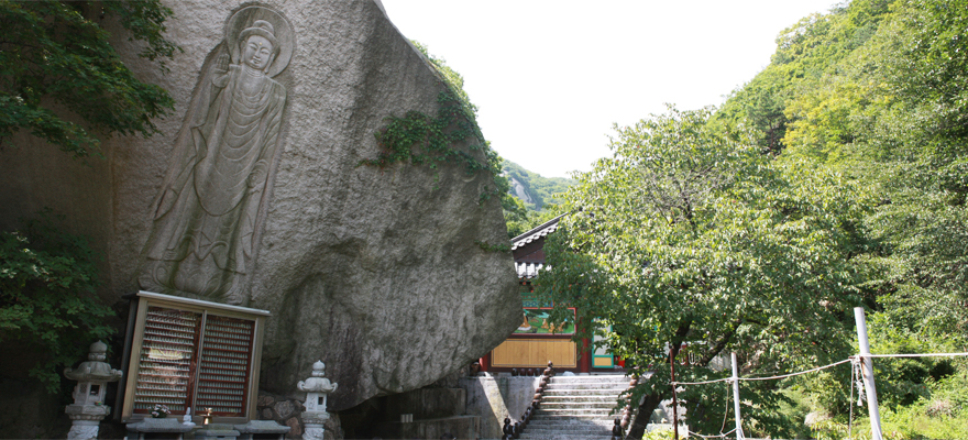 Yongdeok Temple